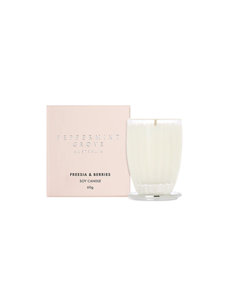 Freesia + Berries Soy Candle (60g)