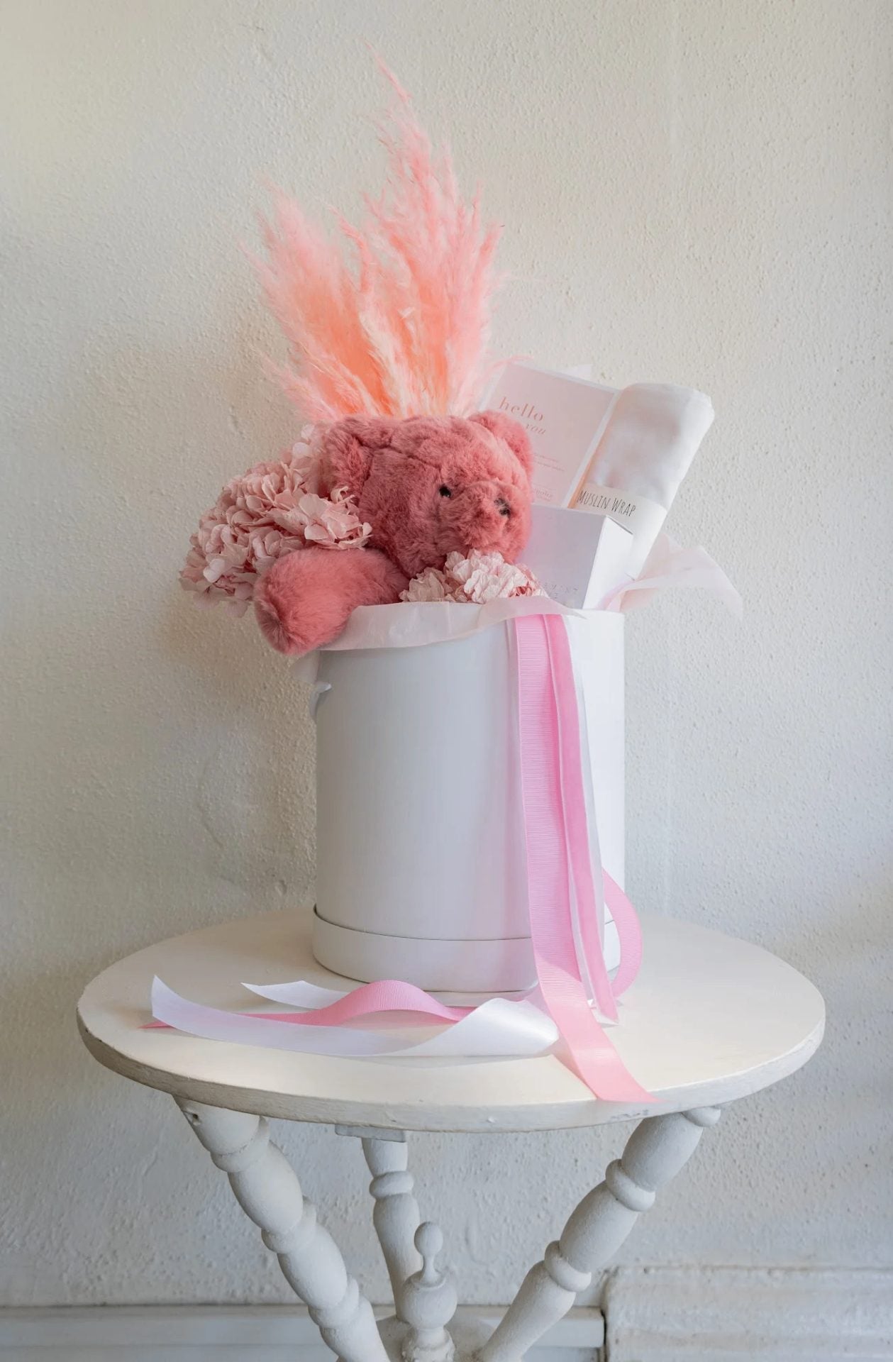 Preserved Gender Neutral Baby Hat Box — view 4